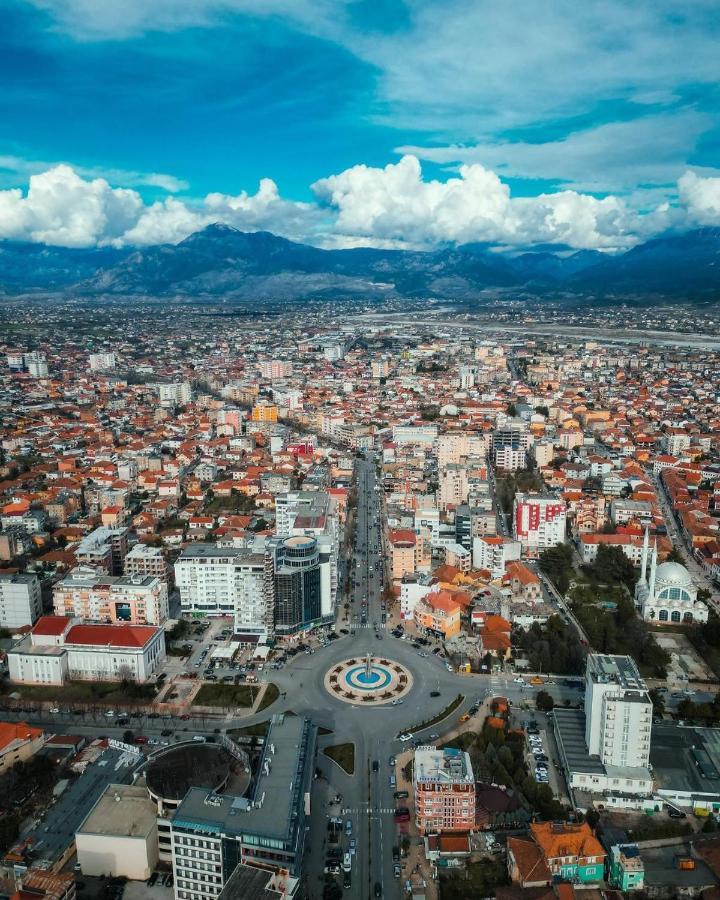 Comfy City Center Apartment Shkodra Kültér fotó