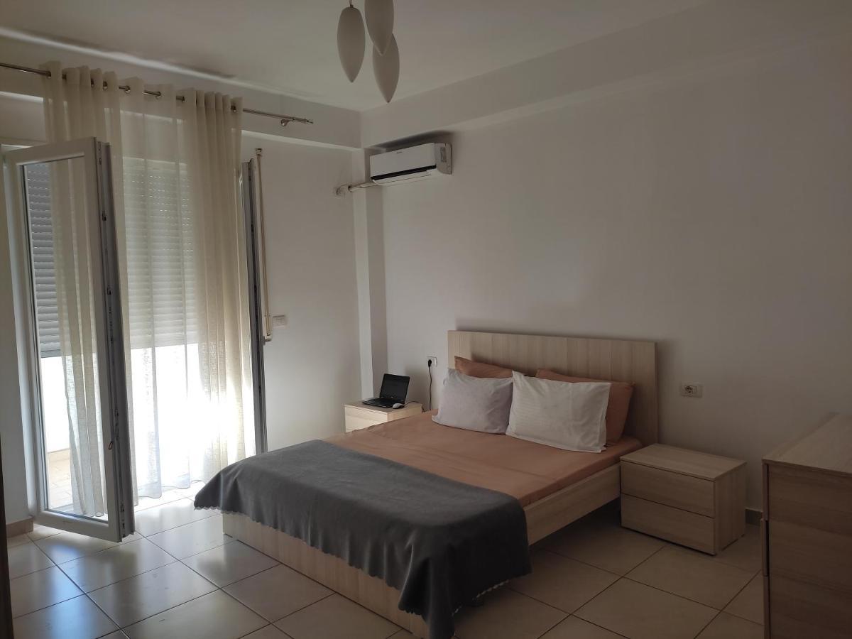 Comfy City Center Apartment Shkodra Kültér fotó
